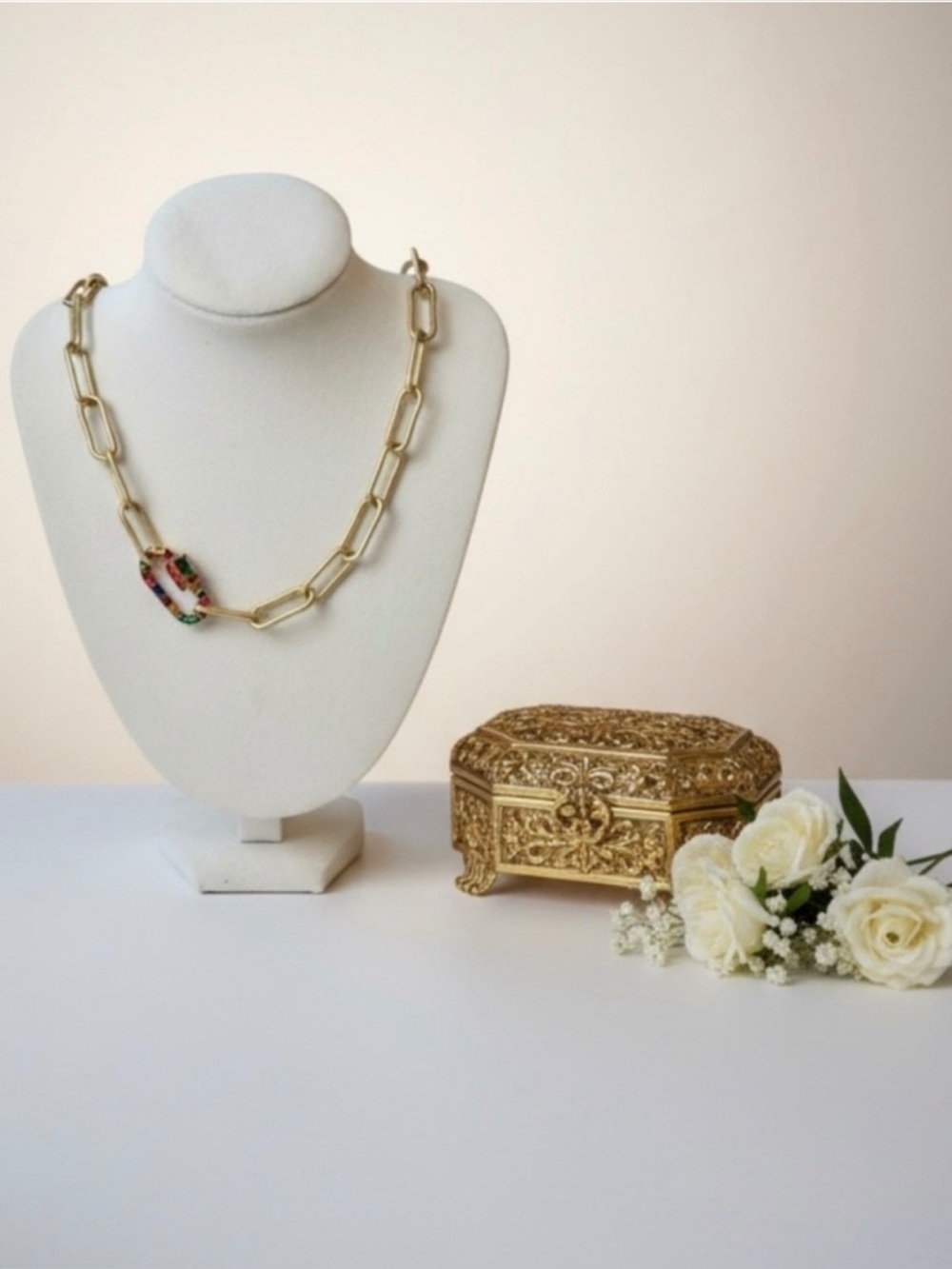 New Plunder Annie Gold Tone Necklace with Multicolor Clasp